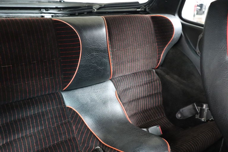 Porsche 924 Carrera GT