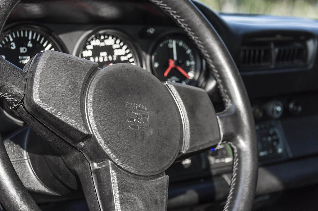 Porsche 911 Turbo 3.3