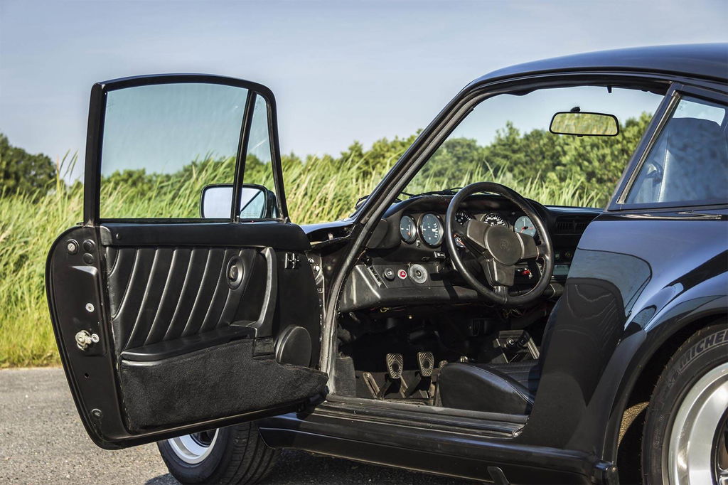 Porsche 911 Turbo 3.3