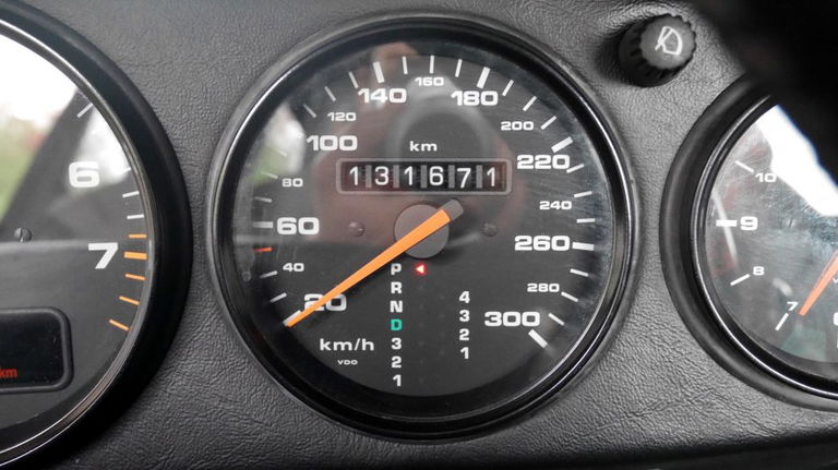 Porsche 964 Carrera 2