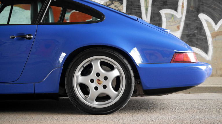 Porsche 964 Carrera 2