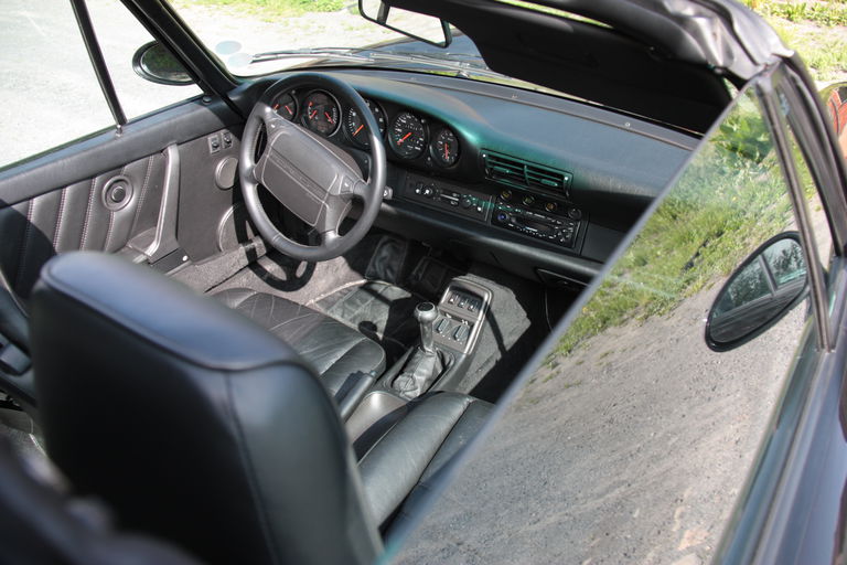 Porsche 964 Carrera 4