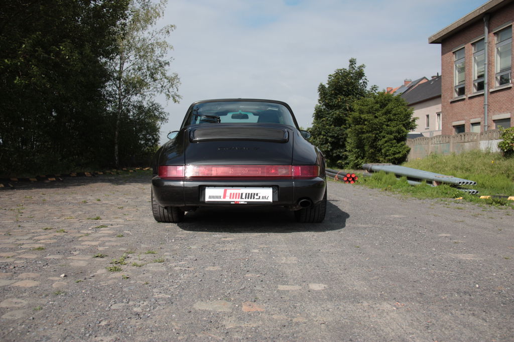 Porsche 964 Carrera 4