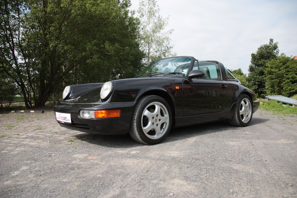 Porsche 964 Carrera 4