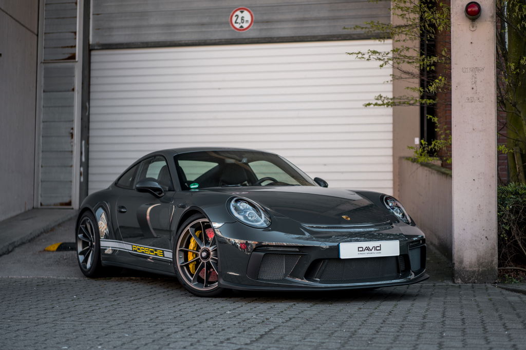 Porsche 991 GT3 Touring 2018 - elferspot.com - Marketplace for Porsche ...