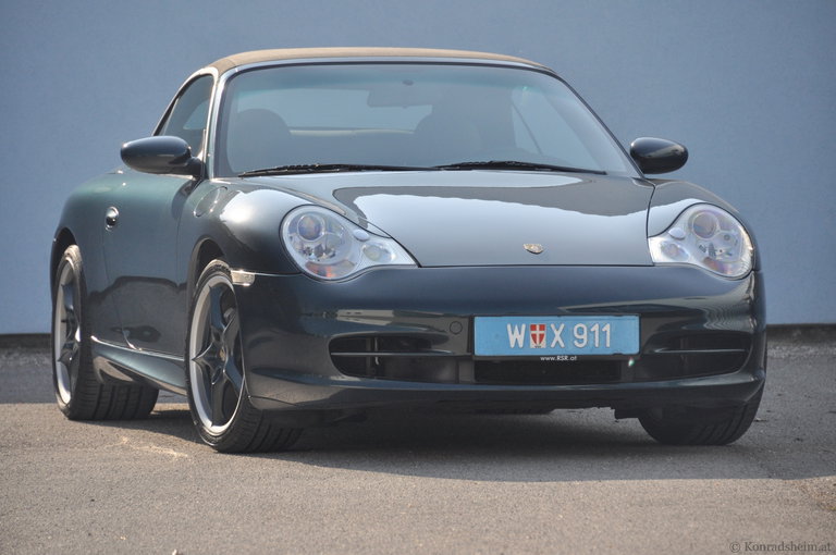 Porsche 996 Carrera 4