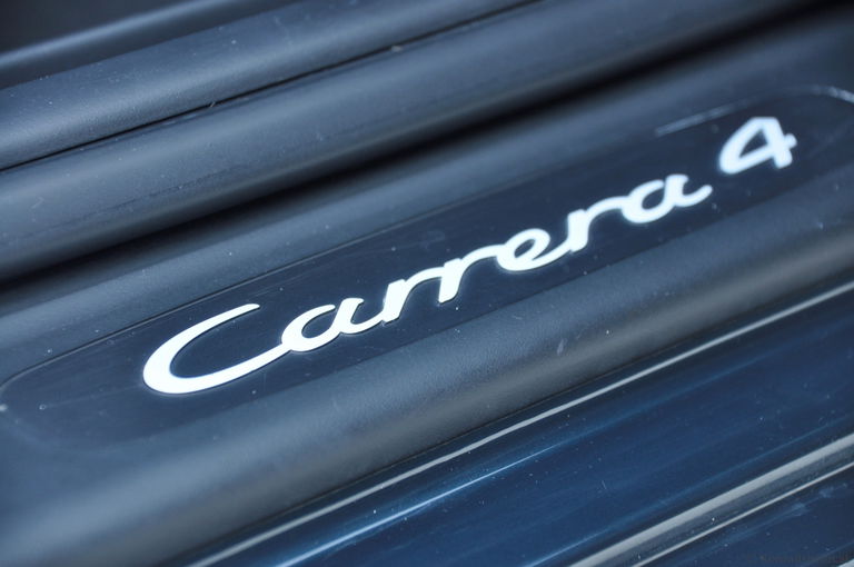 Porsche 996 Carrera 4