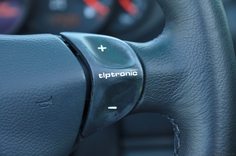 Porsche 996 Carrera 4