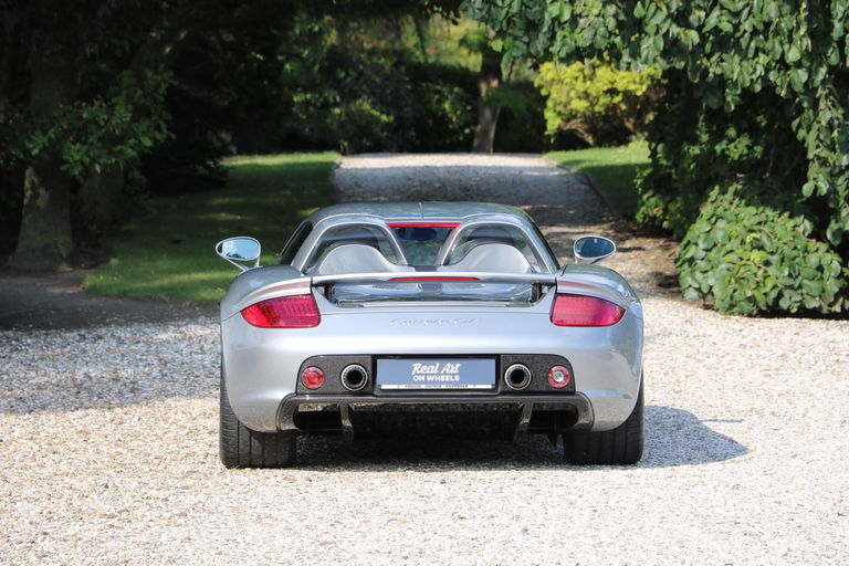 Porsche Carrera GT