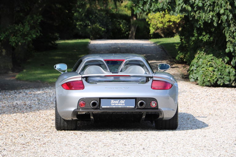 Porsche Carrera GT