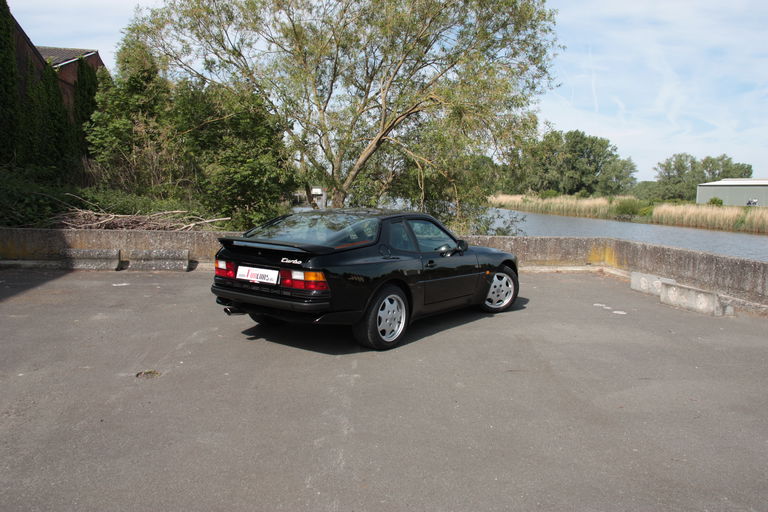 Porsche 944 Turbo Coupé