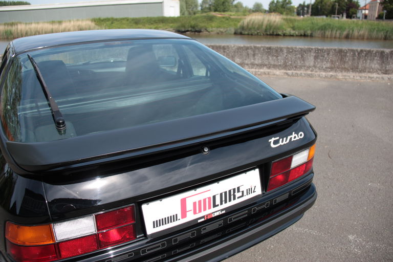 Porsche 944 Turbo Coupé