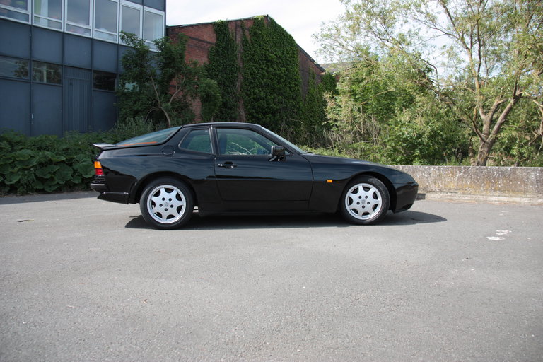 Porsche 944 Turbo Coupé