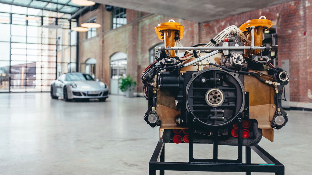 Mezger Porsche Engine