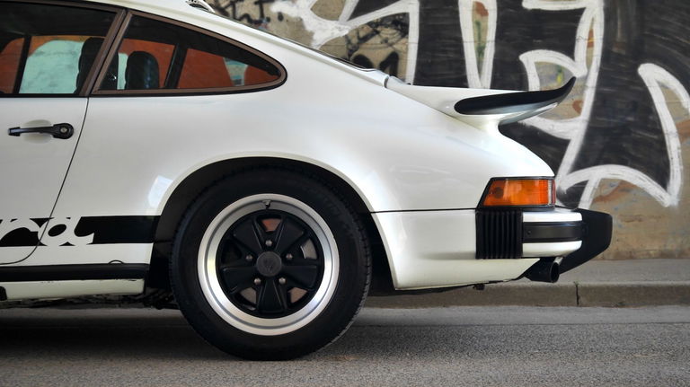 Porsche 911 Carrera 3,0