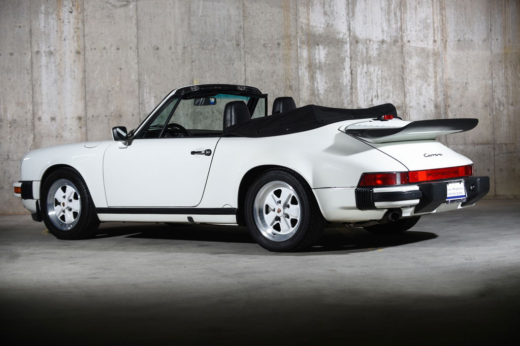 Porsche 911 Carrera 3.2