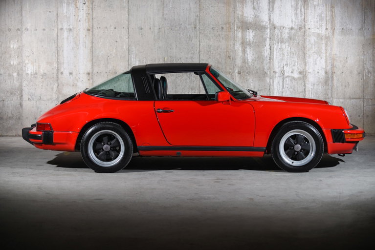 Porsche 911 Carrera 3.2