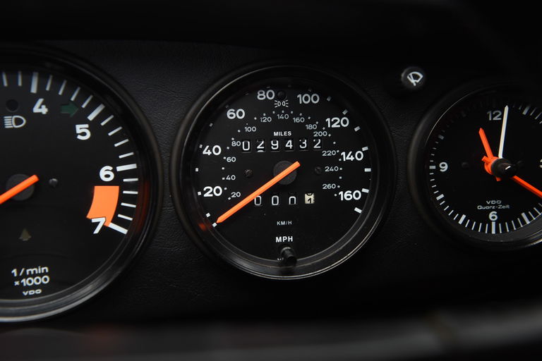 Porsche 911 Carrera 3.2