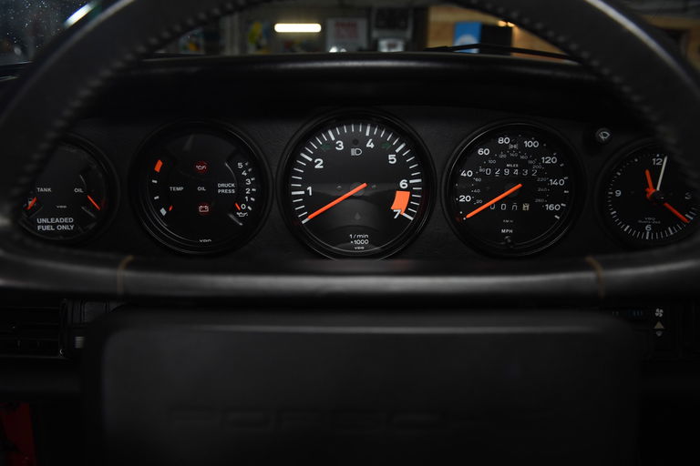 Porsche 911 Carrera 3.2