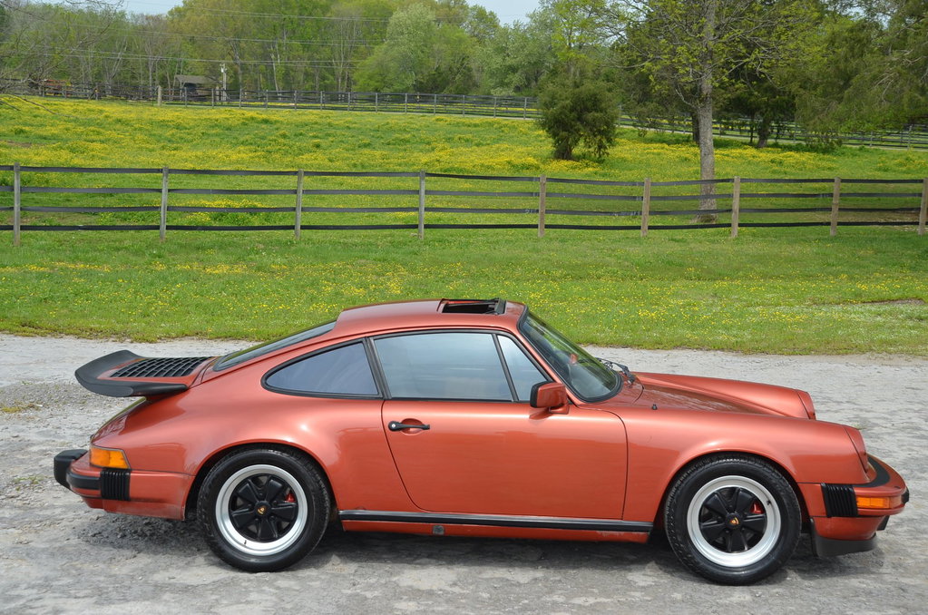 Porsche 911 Carrera 3.2