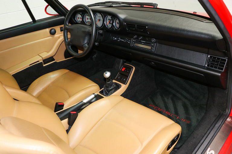 Porsche 993 Carrera 4S