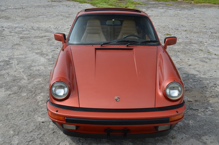 Porsche 911 Carrera 3.2