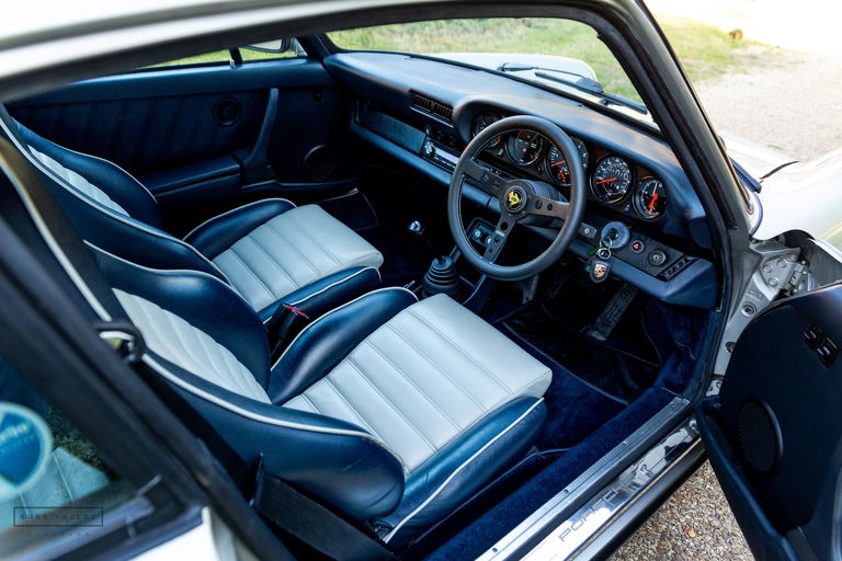 Porsche 911 Turbo 3.3