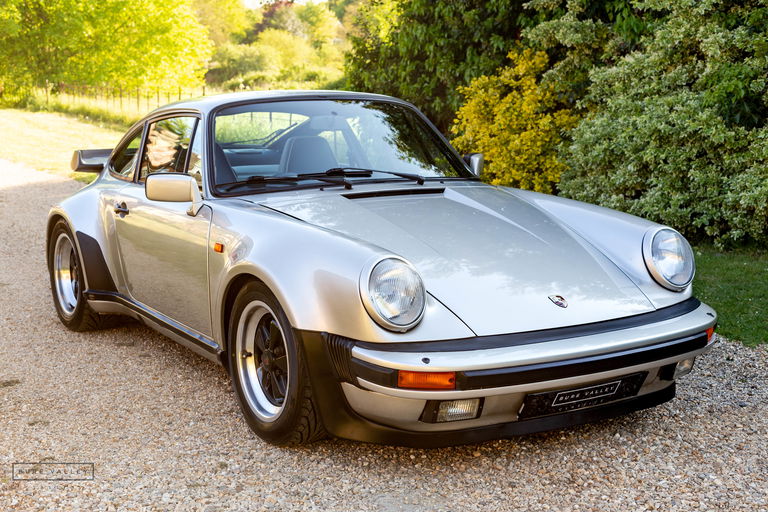 Porsche 911 Turbo 3.3