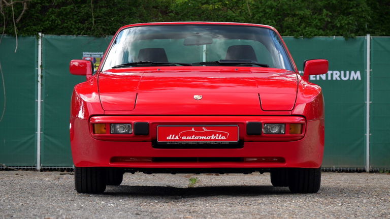 Porsche 944 Coupé