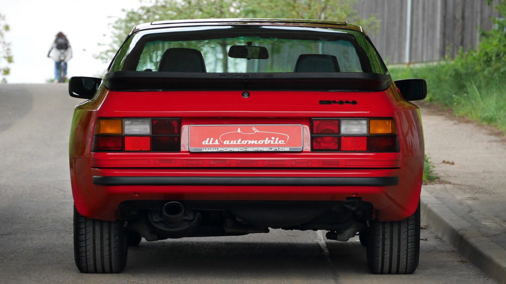 Porsche 944 Coupé