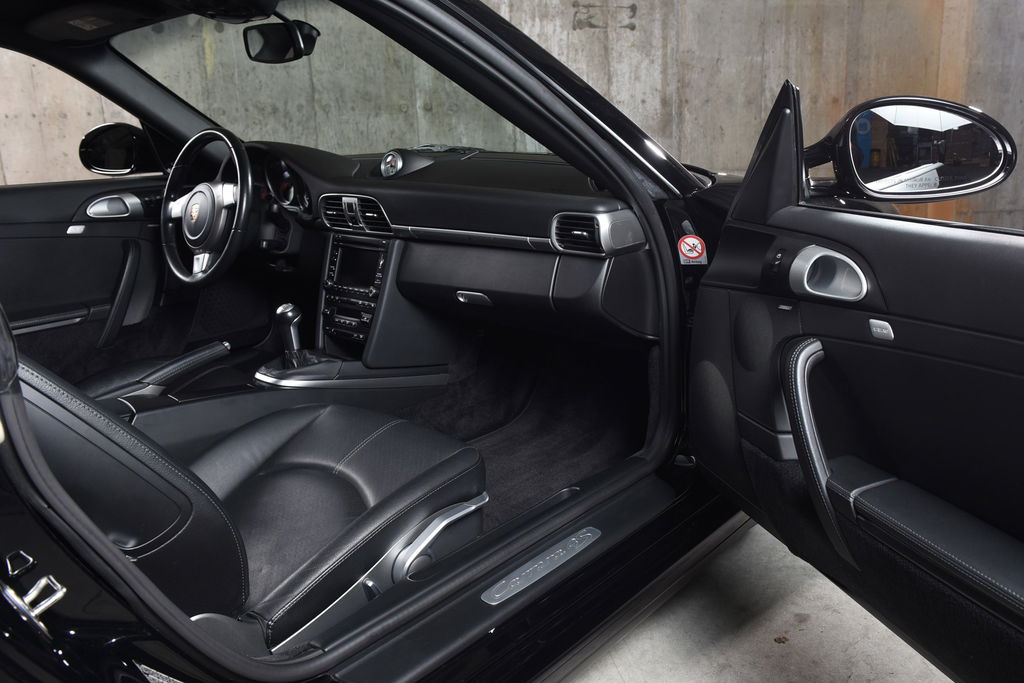 Porsche 997.2 Carrera 4S