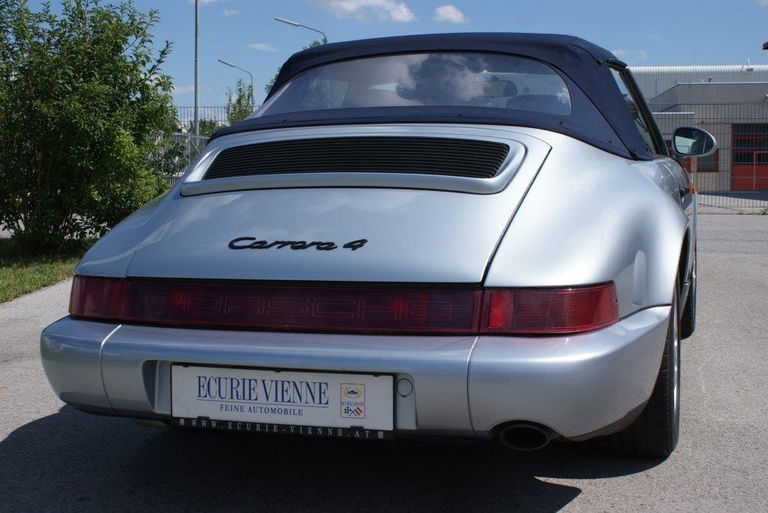 Porsche 964 Carrera 4