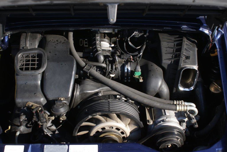Porsche 993 Carrera 4