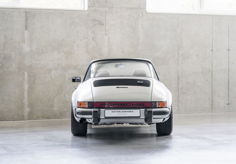 Porsche 911 Carrera 2,7