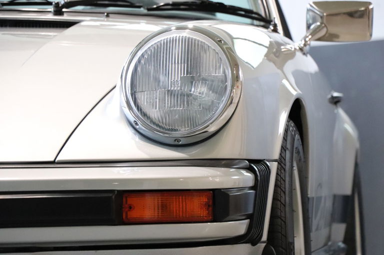 Porsche 911 Carrera 2,7