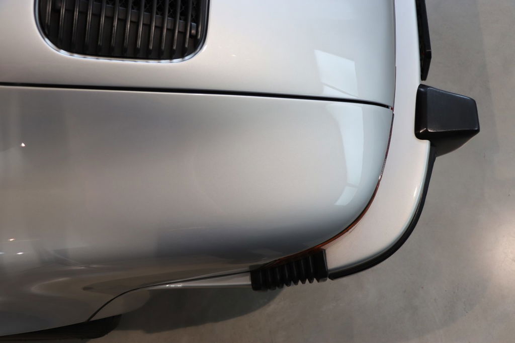 Porsche 911 Carrera 2,7