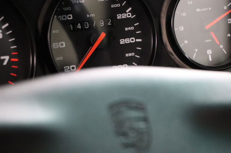 Porsche 993 Carrera 4S