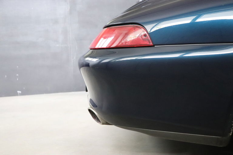 Porsche 993 Carrera 4S