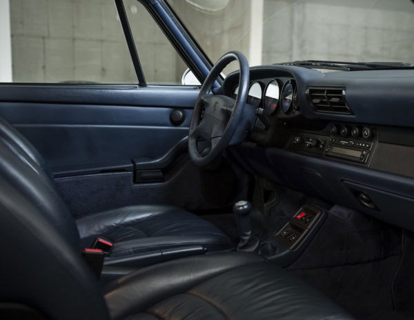 Porsche 993 Carrera 4S