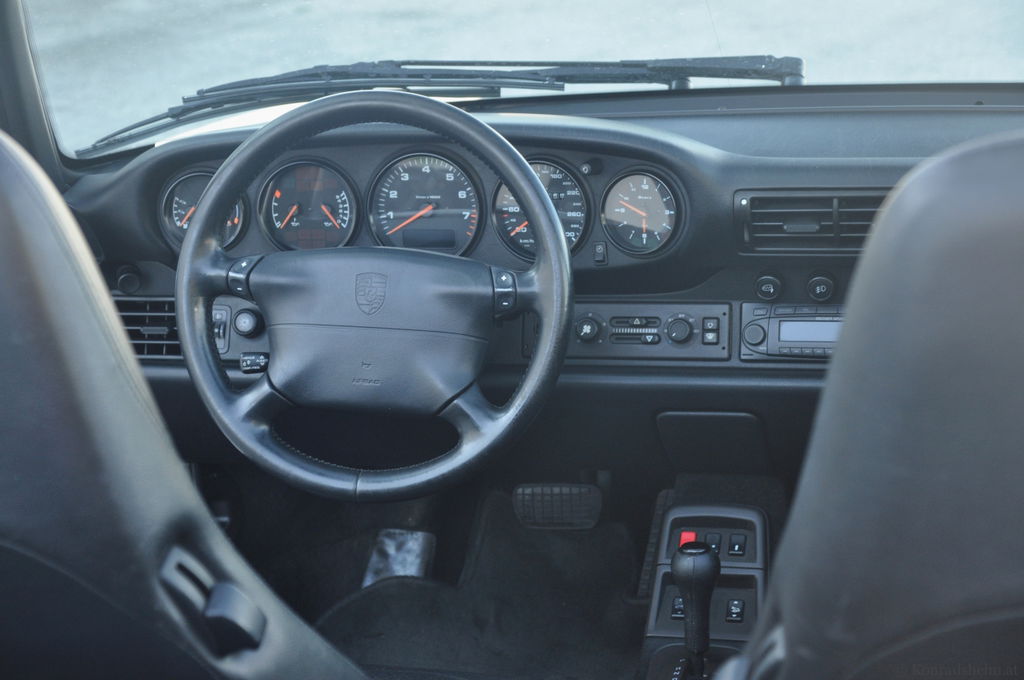 Porsche 993 Carrera