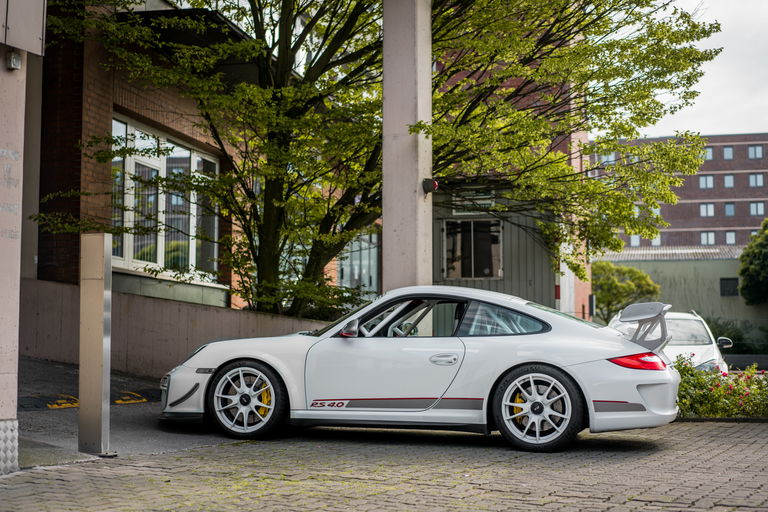 Porsche 997 GT3 RS 4.0