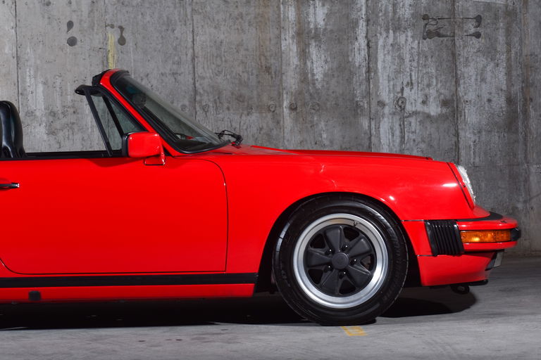 Porsche 911 Carrera 3.2