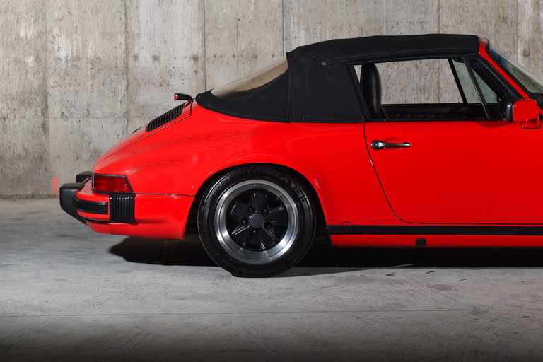 Porsche 911 Carrera 3.2