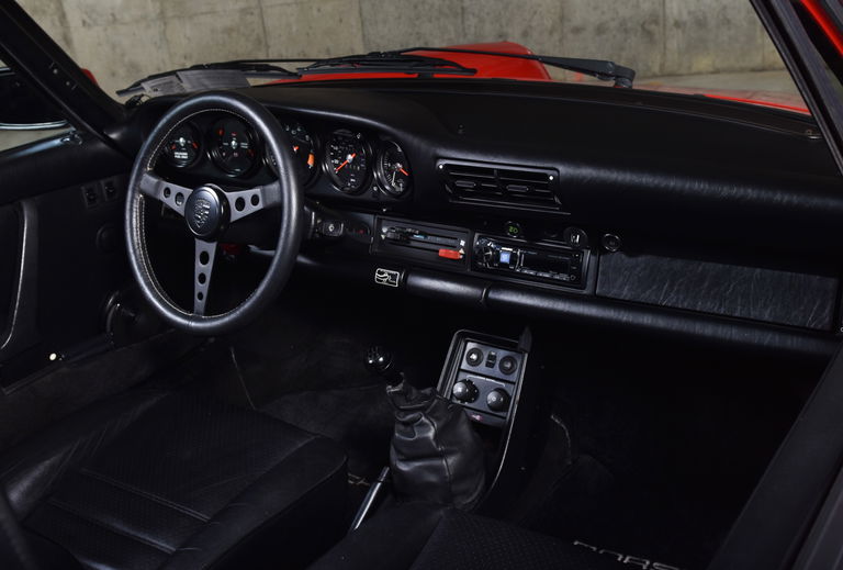 Porsche 911 Carrera 3.2