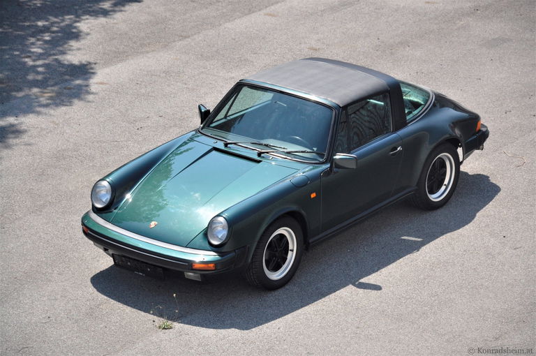 Porsche 911 Carrera 3.2