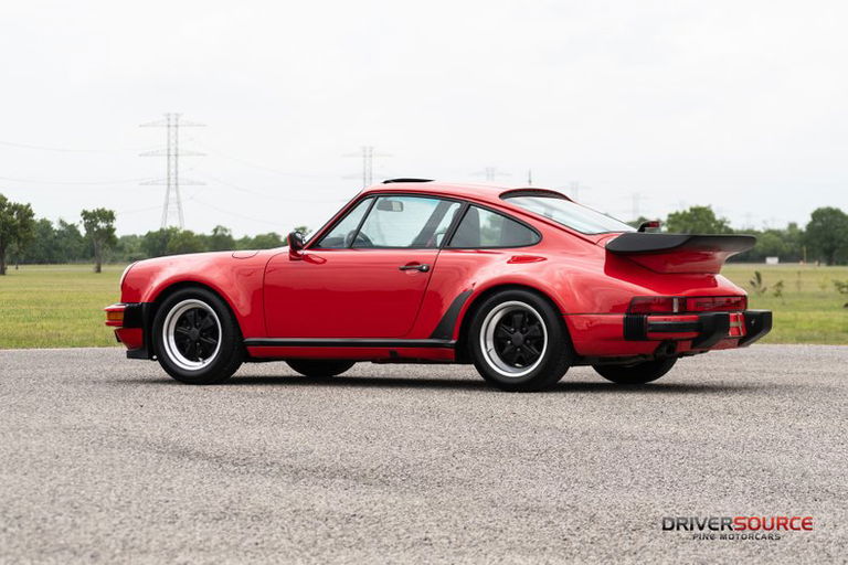 Porsche 911 Carrera 3.2 WTL