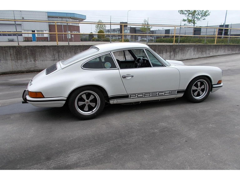 Porsche 911 Modified