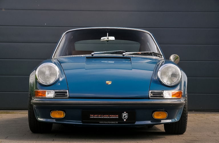 Porsche 911 Backdate