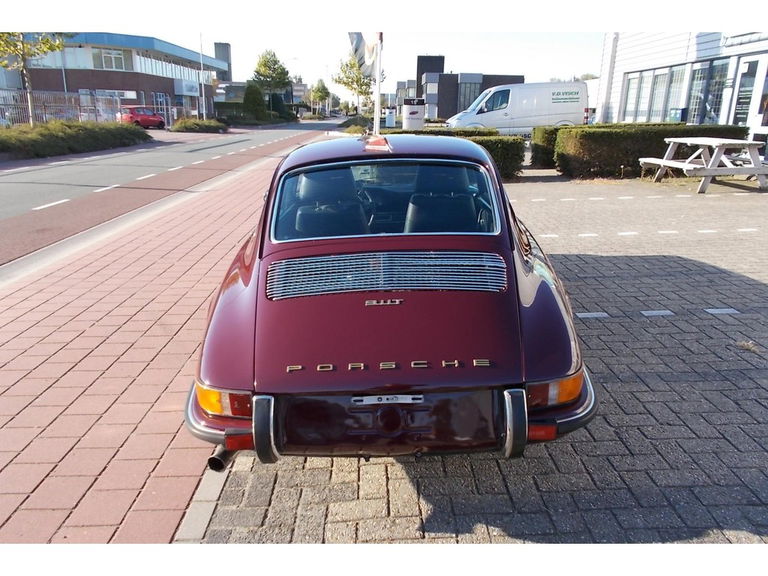 Porsche 911 T