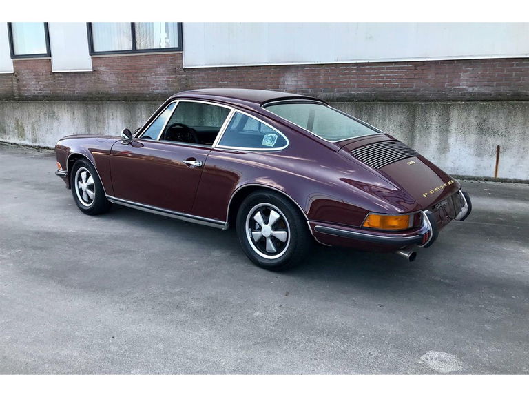 Porsche 911 T